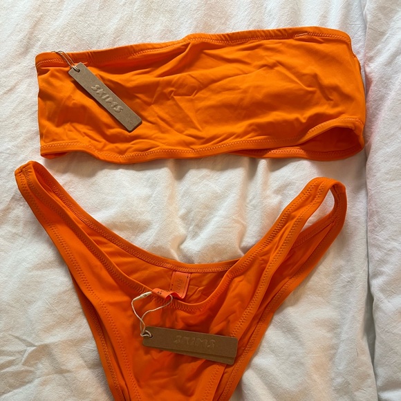 RARE SKIMS ORANGE BIKINI - New with tags - Picture 4 of 7